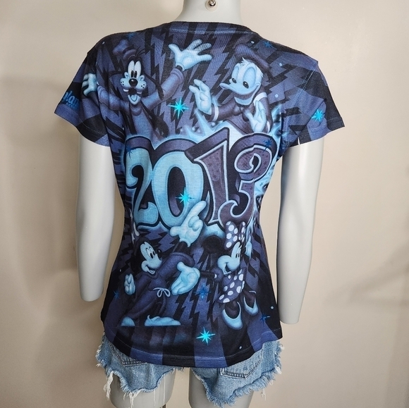 Y2k Disneyland Resorts Official Merch 2013 Mickey Mouse Graffiti Tee Size M - Picture 4 of 15